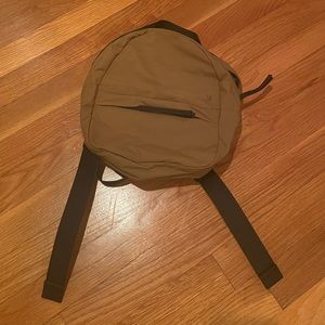 Everlane mini backpack